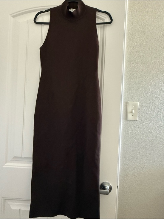 Aritzia Dresses & Skirts - Aritzia Sleeveless Mock Neck Maxi Dress in Chocolate Brown